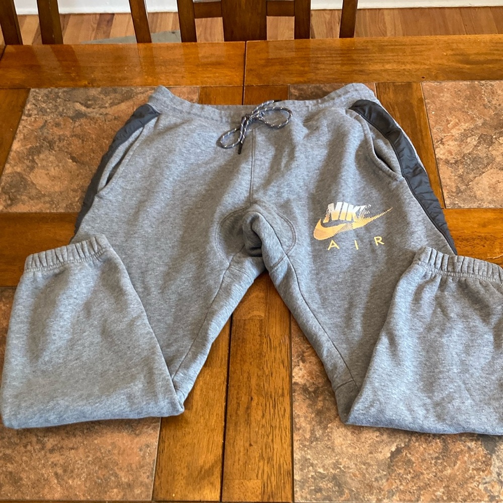Nike Vintage Size Medium Men’s Sweatpants